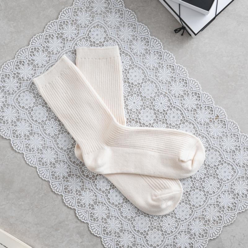 Monfoot Dámske rebrované ponožky s dlhým lemom Slonová kosť