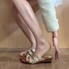 2025 New Xiaoxiangfeng Retro One-word with Wedged Slippers Women's Open-toed French High-end Golden Commuter Sandals