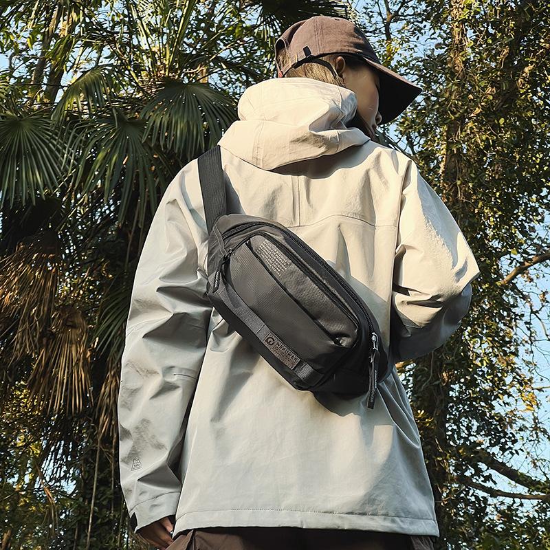 Versatile Large Capacity Men's Chest Bag Fashion Casual Phone Crossbody Sling Bag Cycling Waist Pack for Outdoor Daily