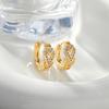Gold Heart-Shaped Earrings: High-End, European & American Niche Design, Fashionable Metal Clips for Women.