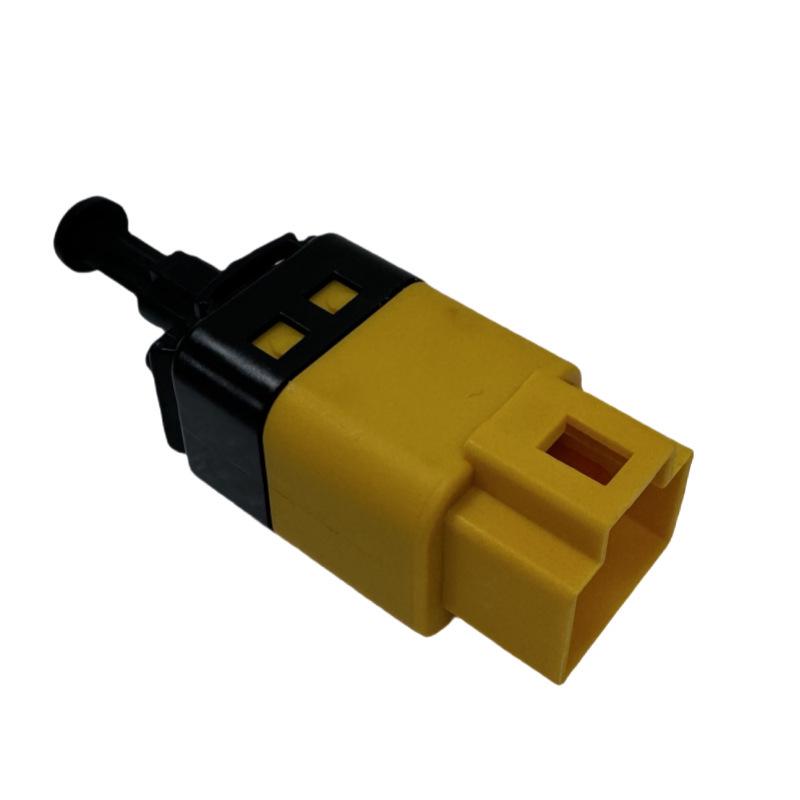 

Chevrolet AVEO Daewoo Brake Light Stop Switch (Model: 23875179 96874571) Standard