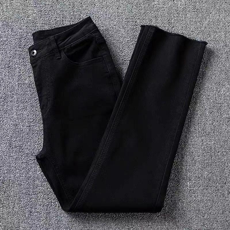 

2025 Women s Black Corduroy Velvet-Lined Petite Jeans: Autumn Fold-Up, Loose Straight-Leg Pants S (85-100 jin)