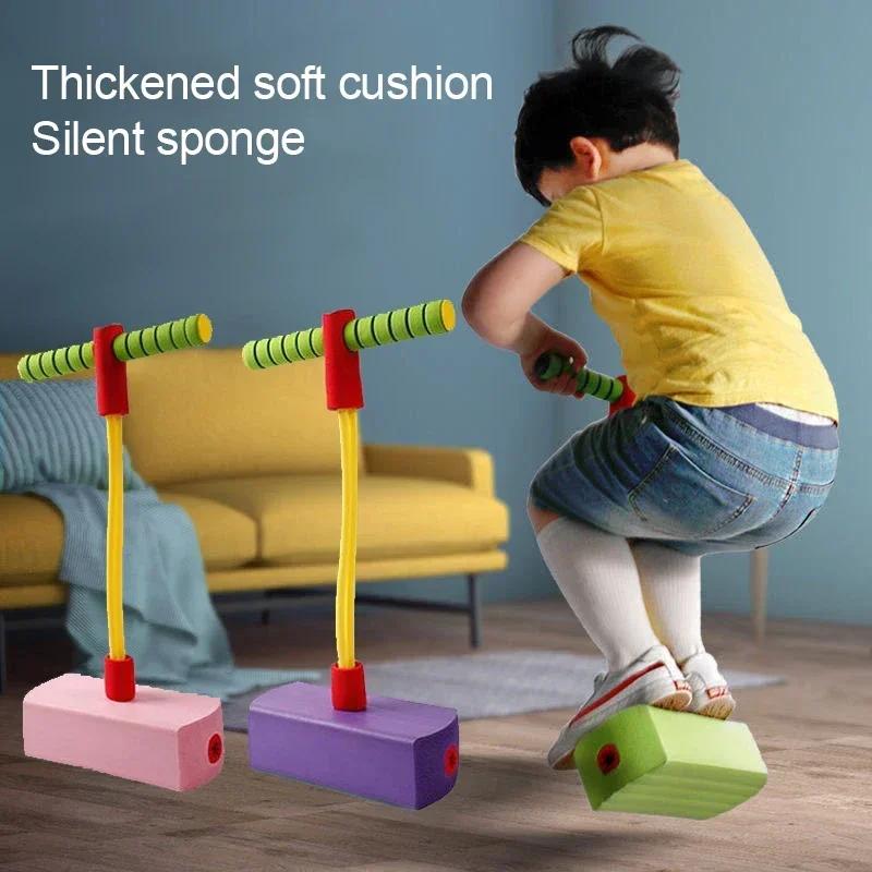 Geschenke für 3+jährige Jungen Mädchen Schaumstoff Pogo Jumper für Kinder Outdoor-Spielzeug für autistische Kinder Spielzeug Spaßspielzeug Geschenke für Mädchen Autismus-Spielzeug