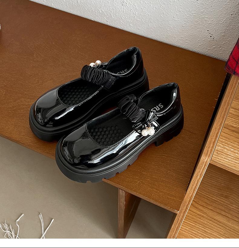 

Бежевые ретро туфли на толстом каблуке и платформе, маленькие кожаные туфли женские 2025 новая летняя универсальная юбка Мэри Джейн с открытым вырезом 35 чёрный