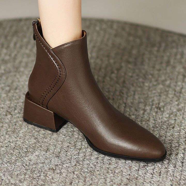 Retro Brown Chelsea Boots Pointed Short Boots Women's Spring and Autumn Single Boots Thick Heel Skinny Boots Middle Heel Martin Boots and Ankle Boots