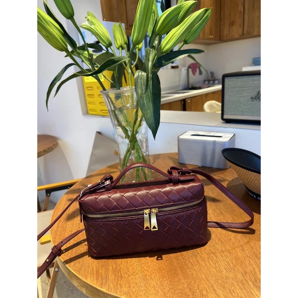 2025 Nuova borsa a scatola in pelle di pecora a rombi transfrontaliera, borsa quadrata piccola intrecciata in pelle di alta gamma a spalla singola o crossbody per donna