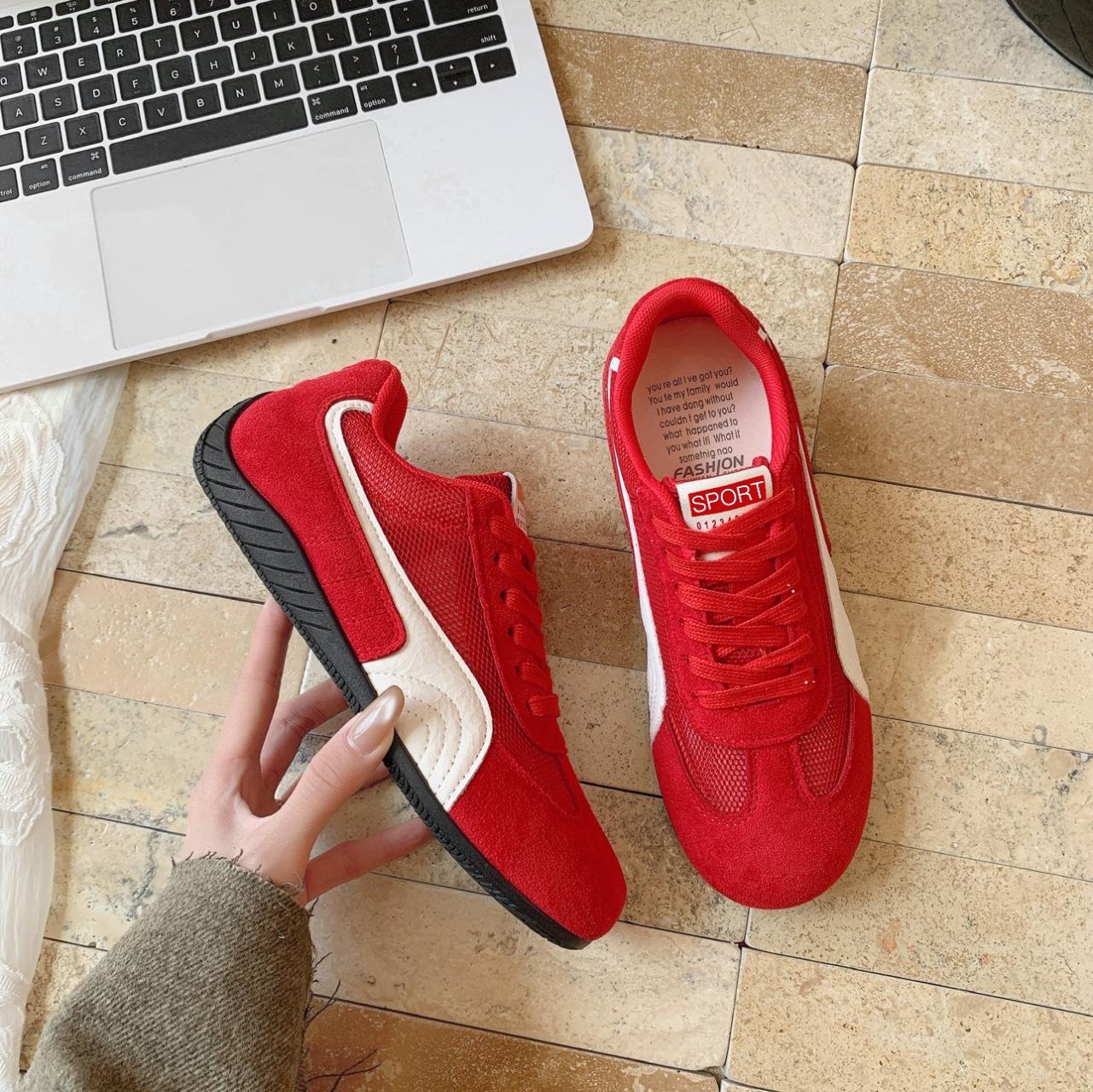 

Новые кроссовки Dexun 2025 новые популярные весенне-летние суперхит кроссовки Форреста Гампа универсальные и легкие беговые спортивные кроссовки 40 красный