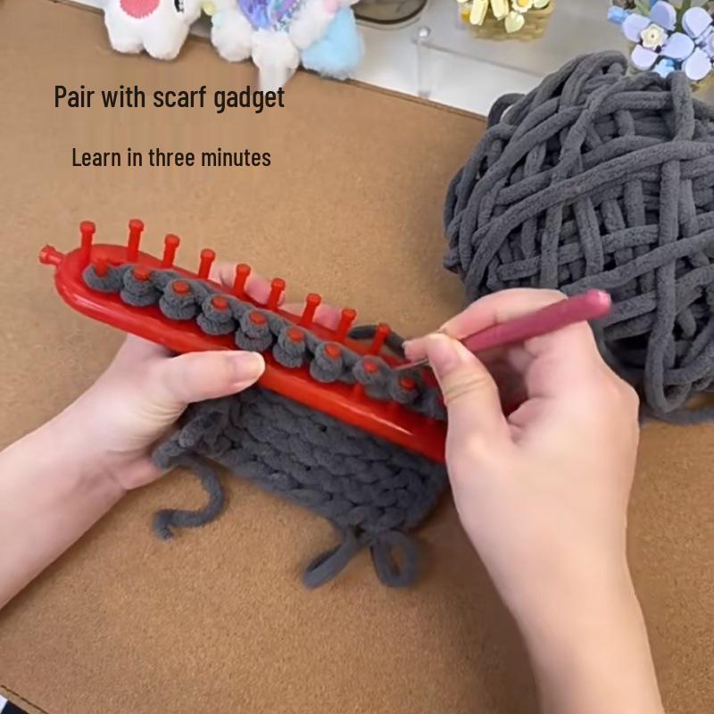 Pocket Bear Hand-Knitted Wool Scarf DIY Kit - Homemade Gift for Partner