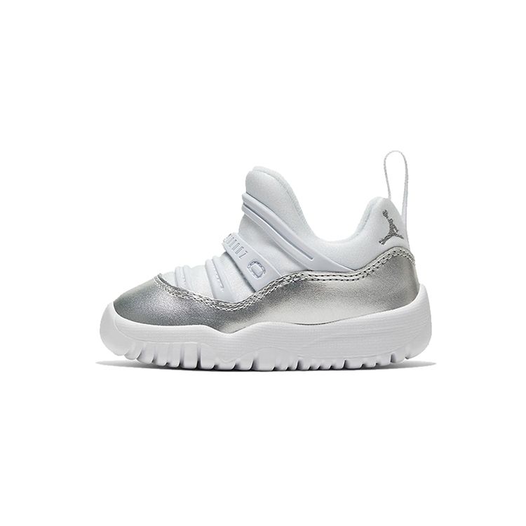 

Детские кроссовки Air Jordan 11 Flex TD Vast Grey White Metallic-Silver BQ7104-100