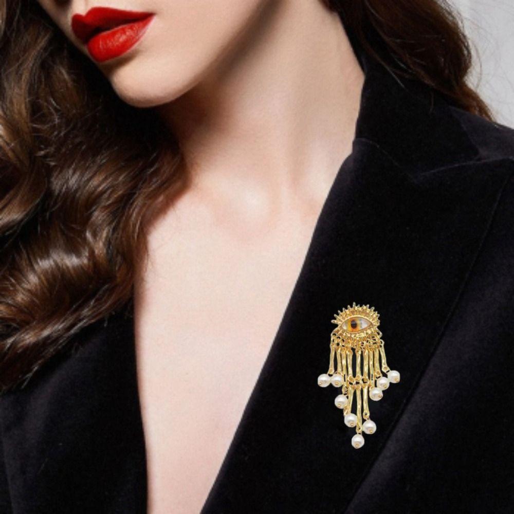 Vintage Devil's Eye Brooch Delicate Imitated Pearl Sparkling Tassel Pin Trendy Exaggerated Water Droplet Brooch Party Favors