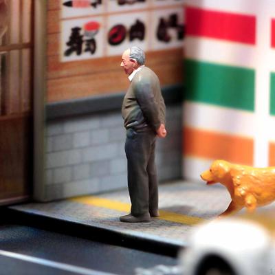 Miniature Elderly Figures Model People Tiny Painted for DIY Scene