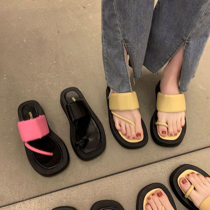 Thick-soled Cool Slippers Women's 2025 Summer New Internet Celebrity Ins Trendy Shoes Outside Wearing Toe Flip-flops Pure Desire