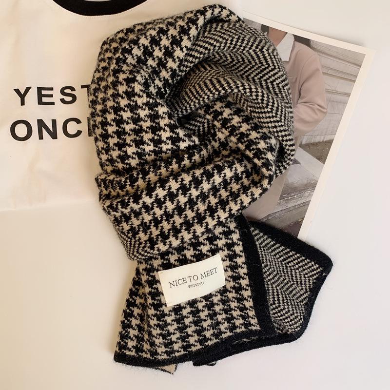 Korean-Style Houndstooth Knitted Round Neck Scarf - Warm, Versatile, Trendy Autumn/Winter Accessory