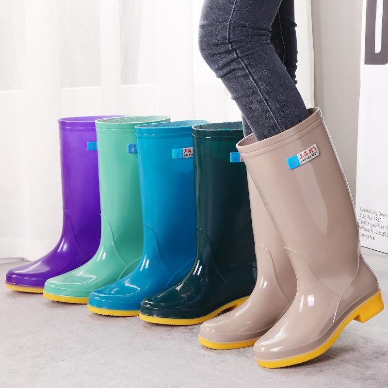 2025 New Women's Water Shoes Outdoor Plastic Wear-resistant High Tube Kitchen Work Rain Shoes Women
