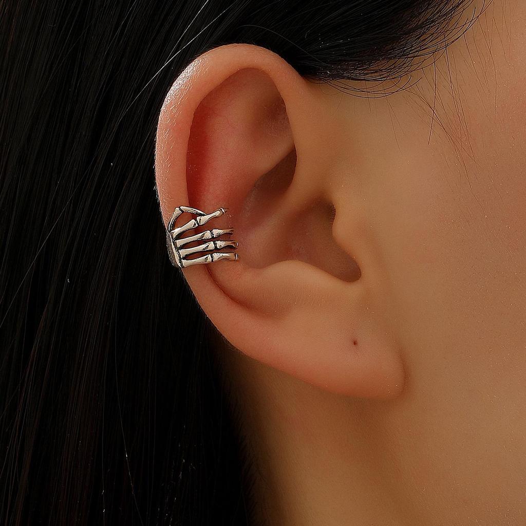 Retro Gothic Skull & Spider Ear Bone Clip - No Piercing Needed