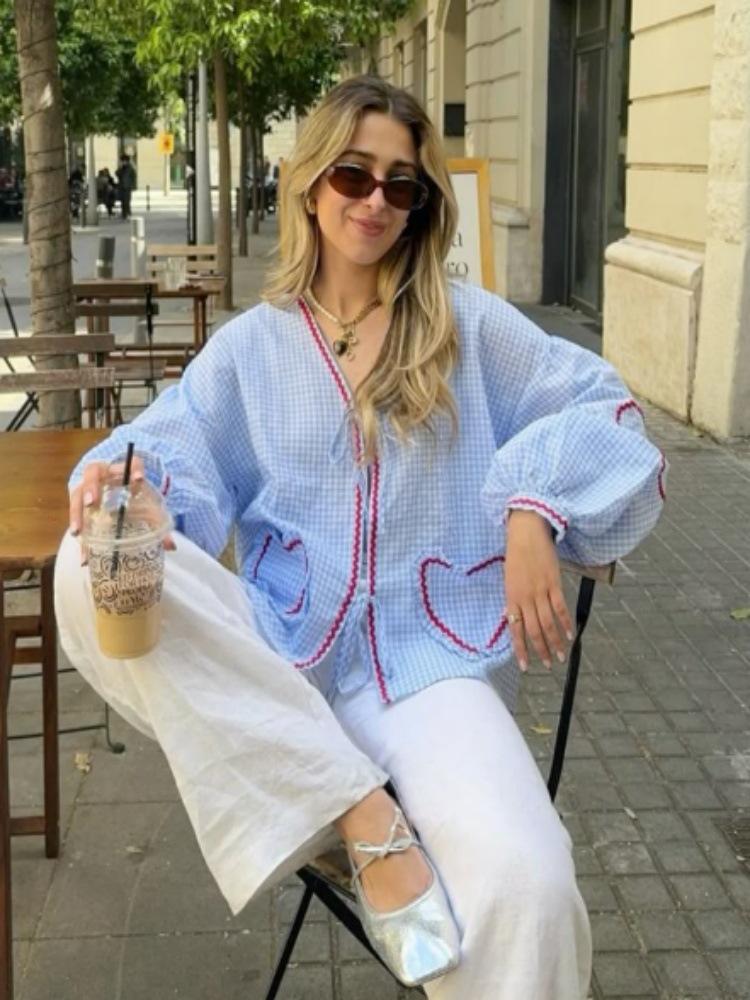 Camicia a Quadri Cuore con Maniche a Lanterna Europee e Patchwork di Pizzo Primavera/Estate 2026