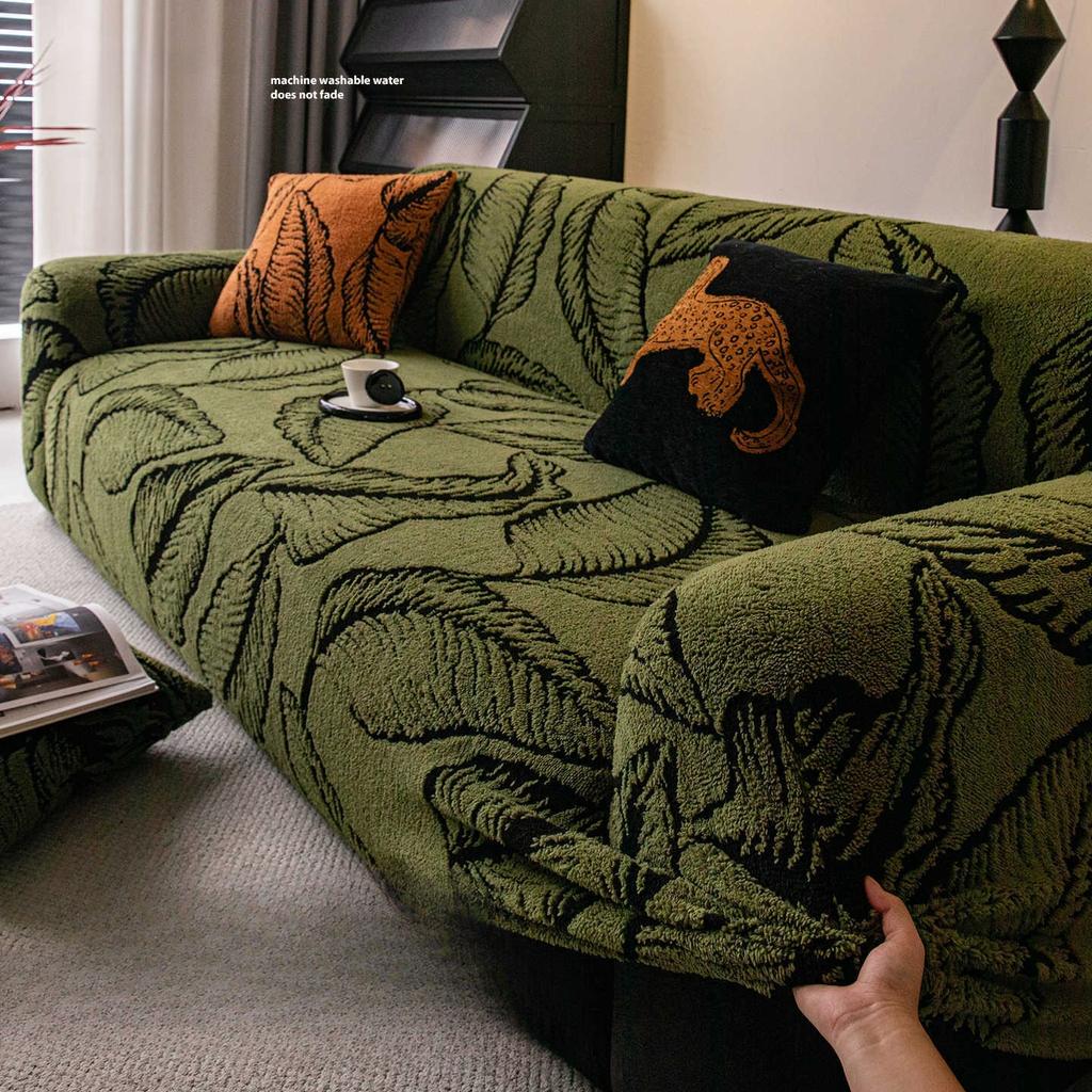 New Thickened Plush Anti Slip All Purpose Protective Cover Seat Cushion with High Elasticity Cotton Fleece Sofa Cover