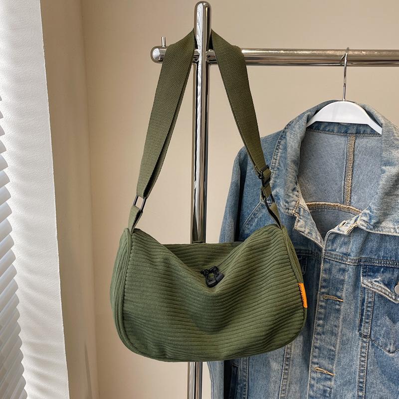 

Вельветовая сумка женская большой вместимости новая универсальная повседневная на плечо мессенджер сумка высокого класса сумка-пельмень