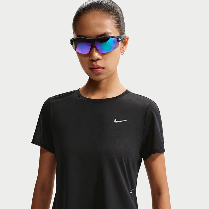 NIKE Women s Casual Short Sleeve Knit Top L