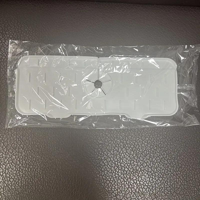 

Защитный коврик для столешницы Коврик для слива в ванной Аксессуары Кухонные гаджеты Силиконовая впитывающая подкладка для смесителя Полка Уловитель брызг для раковины