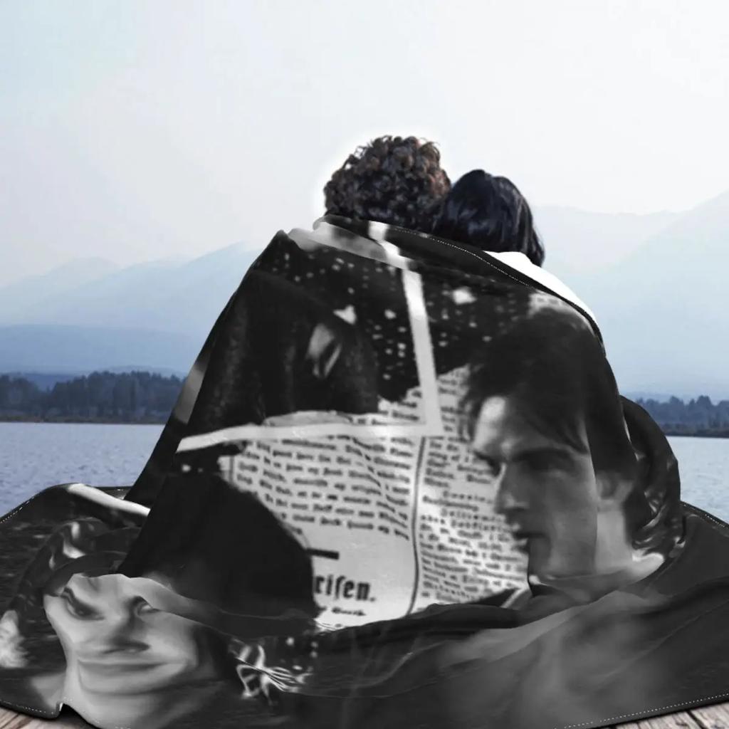 Ian Somerhalder Aesthetic Throw Blanket Plaid on the sofa Warm Blanket Stuffed Blankets Luxury Throw Blanket