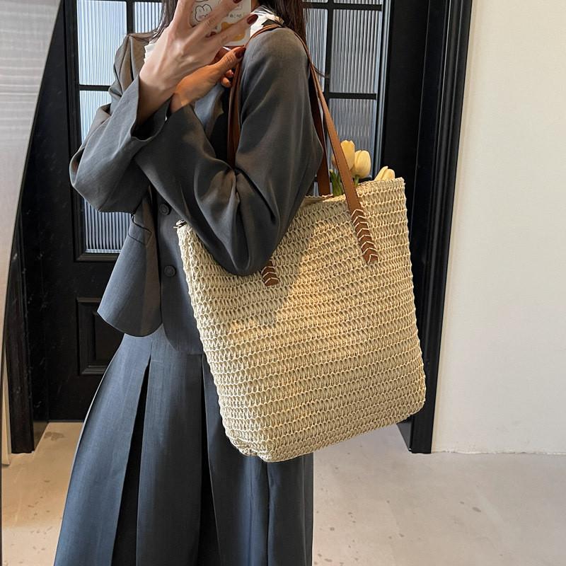 Ielgy Large-Capacity Woven Straw Bag All-Match One-Shoulder Seaside Beach Bag