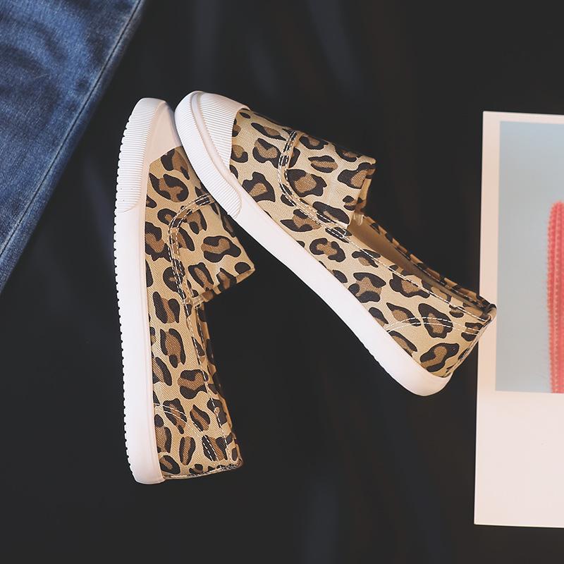 Autumn New Womens Leopard Print Canvas Slip-On Shoes Flat Comfort Casual Sneakers Breathable for Students Daily Walking Sneakers