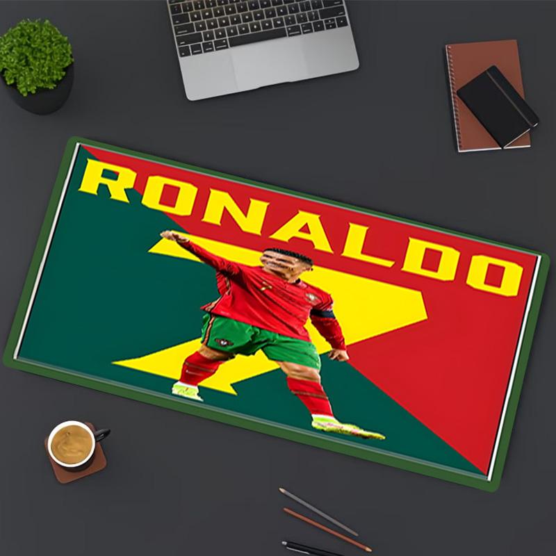Tappetino per Mouse con Stampa di Cristiano Ronaldo, per Tastiera, Tappetino per Laptop PC per Ufficio, Uso Domestico, Decorazione Scrivania, Regalo di Compleanno Perfetto per i Giocatori