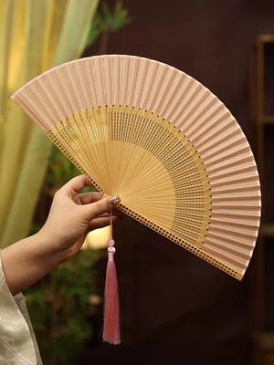 Folding Fan In Ancient Chinese Style for Women, Easy To Carry In Summer, Suitable for Dance, Hanfu, Cheongsam, and Runway Shows, Easy To Open and