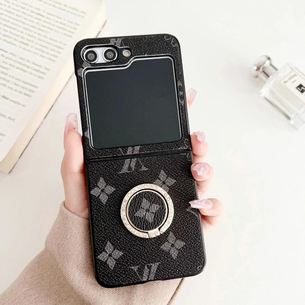 Capa de Celular de Luxo Business Sle Padrão Retrô V Duplo para Samsung Galaxy Z Flip 7 6 5 4 3 Bla Pulseira de Corrente Mulheres Capa Protetora