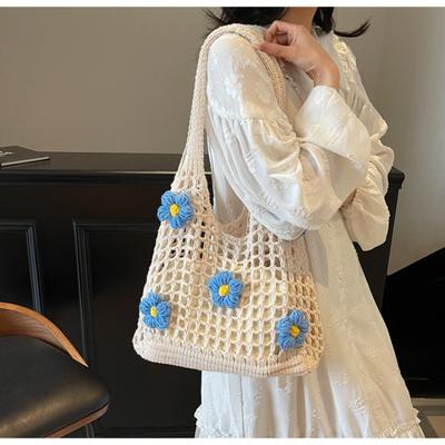 Gewebte Tasche, Handtasche, gewebter Gemüsekorb, handgefertigte ausgehöhlte Blumen, großes Fassungsvermögen, niedliche Design-Umhängetasche.