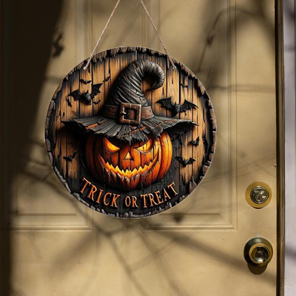 In Stock: Halloween Wooden Pumpkin Hanging Sign for Front Door Decoration