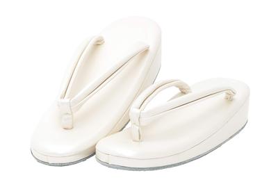 Soubien Zori Oval for Kimono and Enamel M White X White [SOUBIEN] Sandals, Shape, Women's, (Komon Iromuji), Finish, Size,