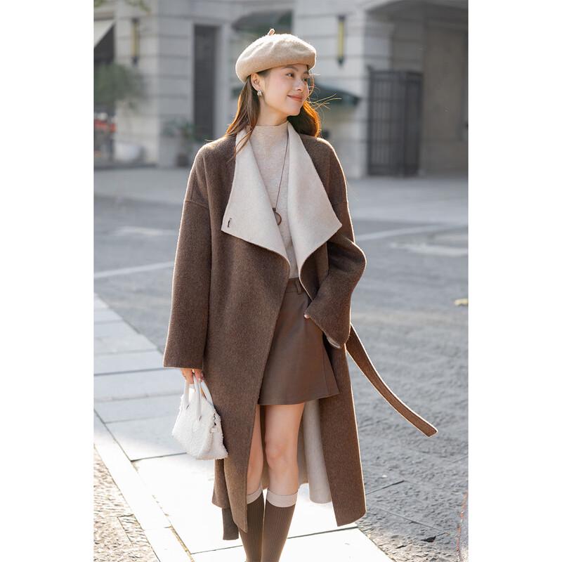 

Жіноче двостороннє пальто преміум-класу з вовни ягняти Mokana S