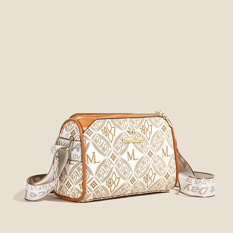 Women's Bag Fashion Versatile Oblique Trend Satchel Pillow Bag Retro Bag Women's Spring and Summer New Shoulder Bag