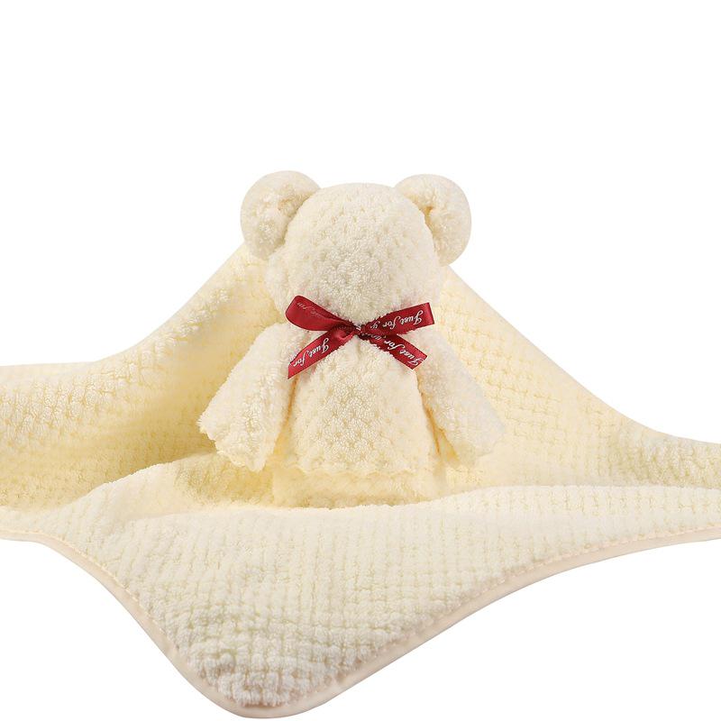 Little Bear Towel – Ideal Souvenir for Kindergarten Events, Birthdays, Celebrations, and Openings.