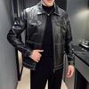 Zimní elastická tenká pánská retro motocyklová PU kožená bunda s trojrozměrnými kapsami, kovovými knoflíky, pracovní styl, měkká kožená bunda