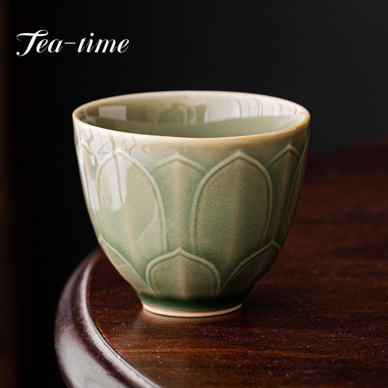 120ml Boutique Yue Kiln Celadon Lotus Exquisite Cup Tea Cup Retro Kung Fu Tea Master Cup Ceramic Single Personal Cup Drinkware