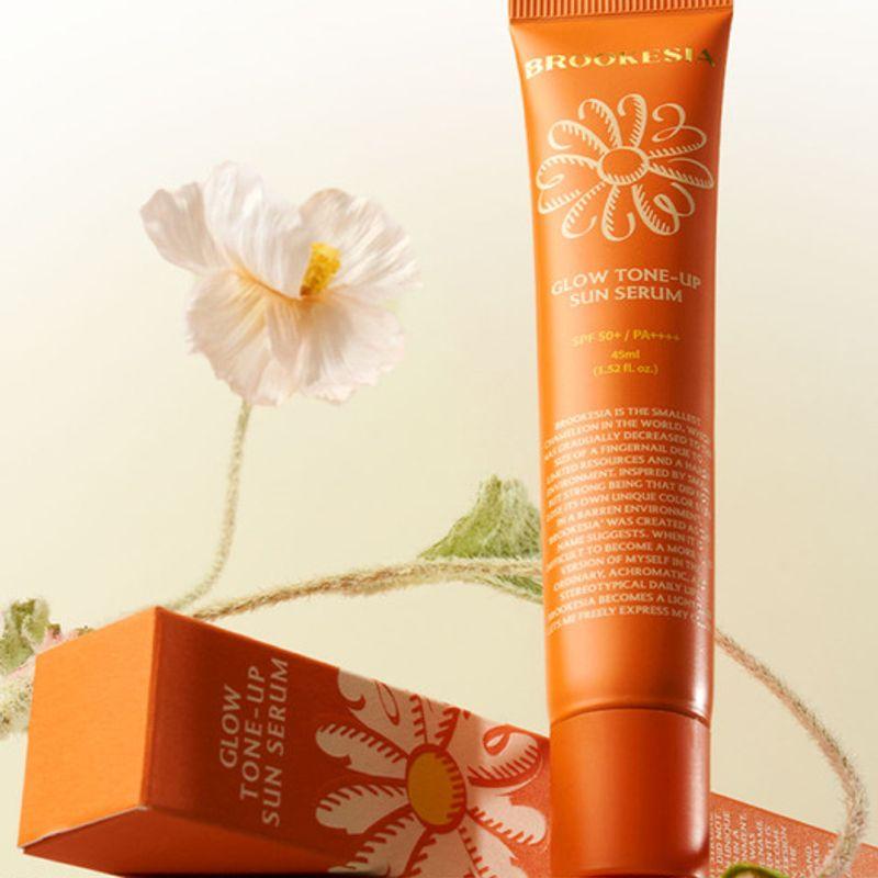 BROOKESIA Glow Tone-Up Sun Serum 45ml Glow Tone-Up Sun Serum 45ml