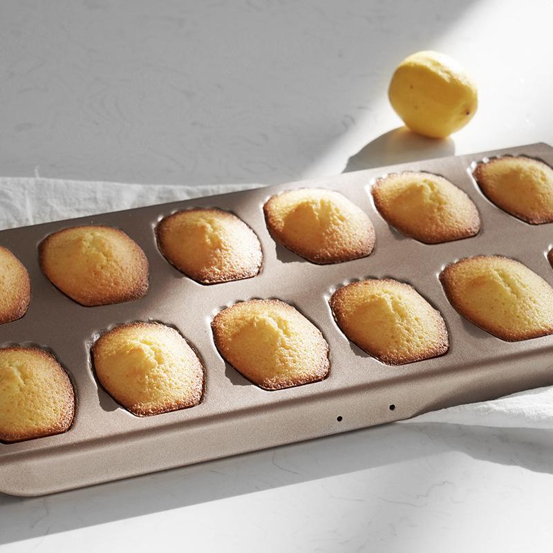 Mini Cake Pan Madeleine Tray/Tin/Mold Madeleine Nonstic Cookie Pans Baking Tray Mini Cake Mold/Mould Tin Metal Biscuit Pan