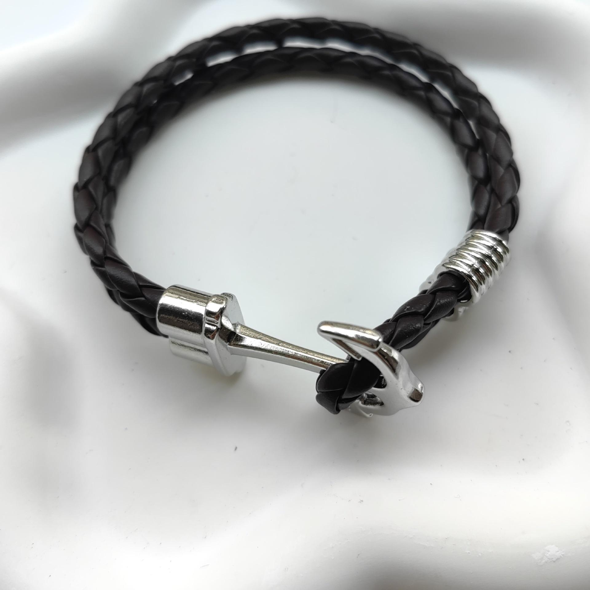 Men s Korean Style Titanium Steel Woven Magnetic Buckle Bracelet