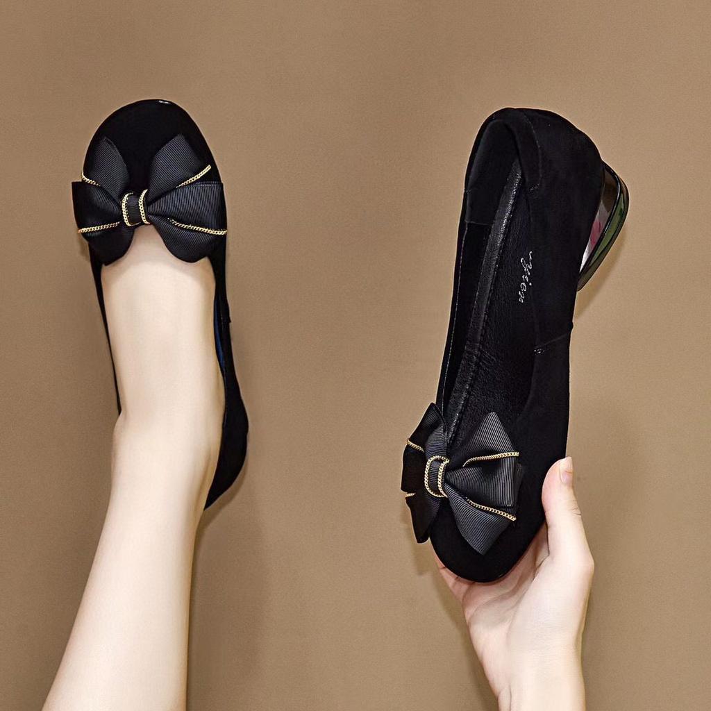 Round head women's early autumn new bow low heel light mouth single shoes black sheepskin comfortable flats