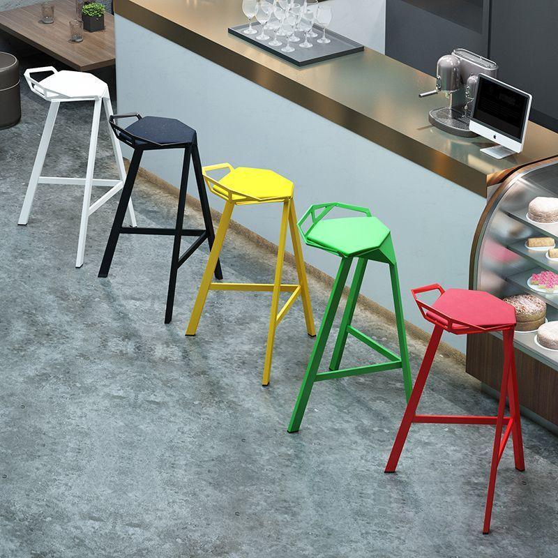 Simple Modern Beauty Bar Stool Chair Design Outdoor Dining Comfortable Bar Stool Kitchen Elegant Taburete Alto Cocina Furniture