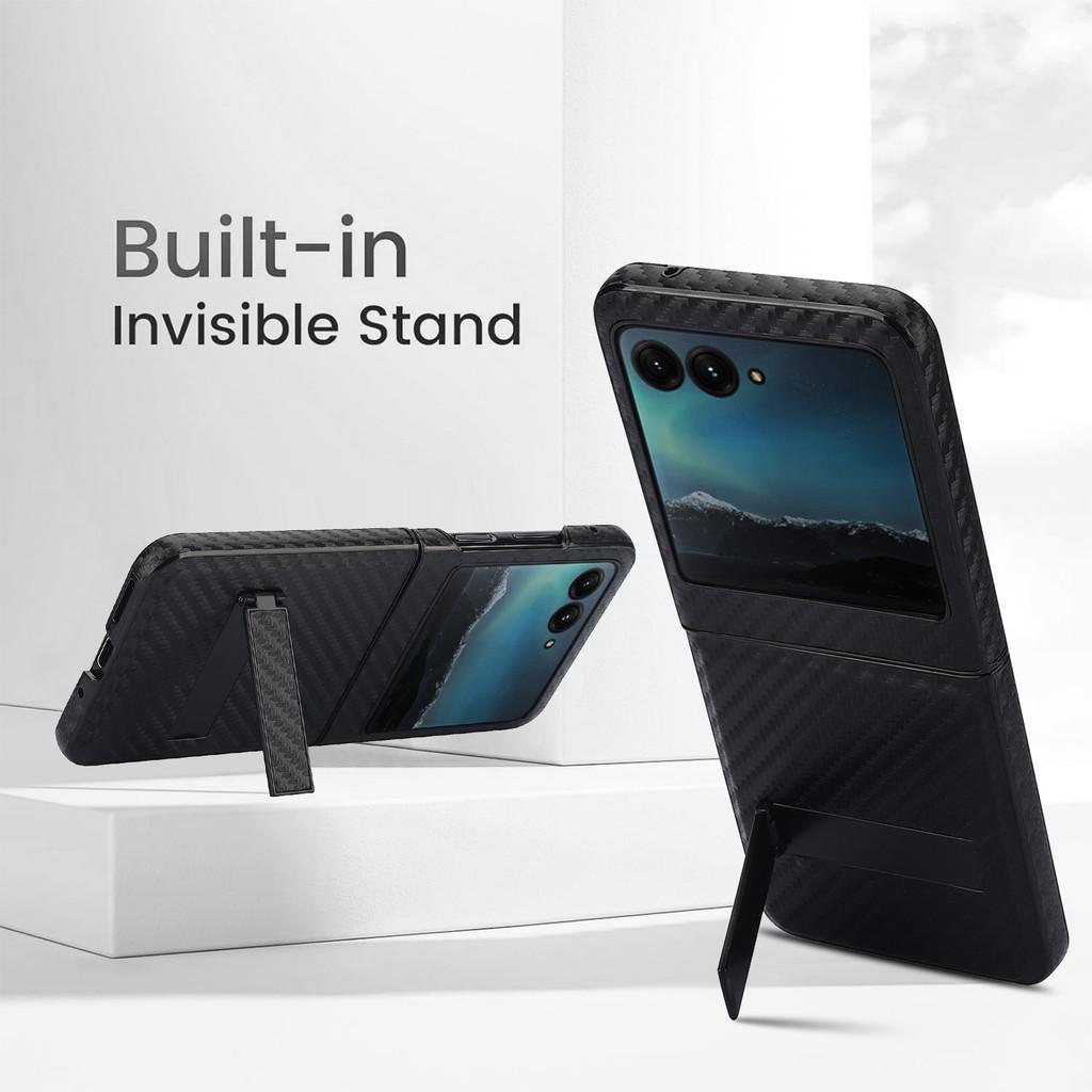 Luxury Carbon Fiber Texture Leather Phone Case for Motorola Moto Razr 40 Ultra Razr40 Built-in Stand Slim Protective Hard Cover