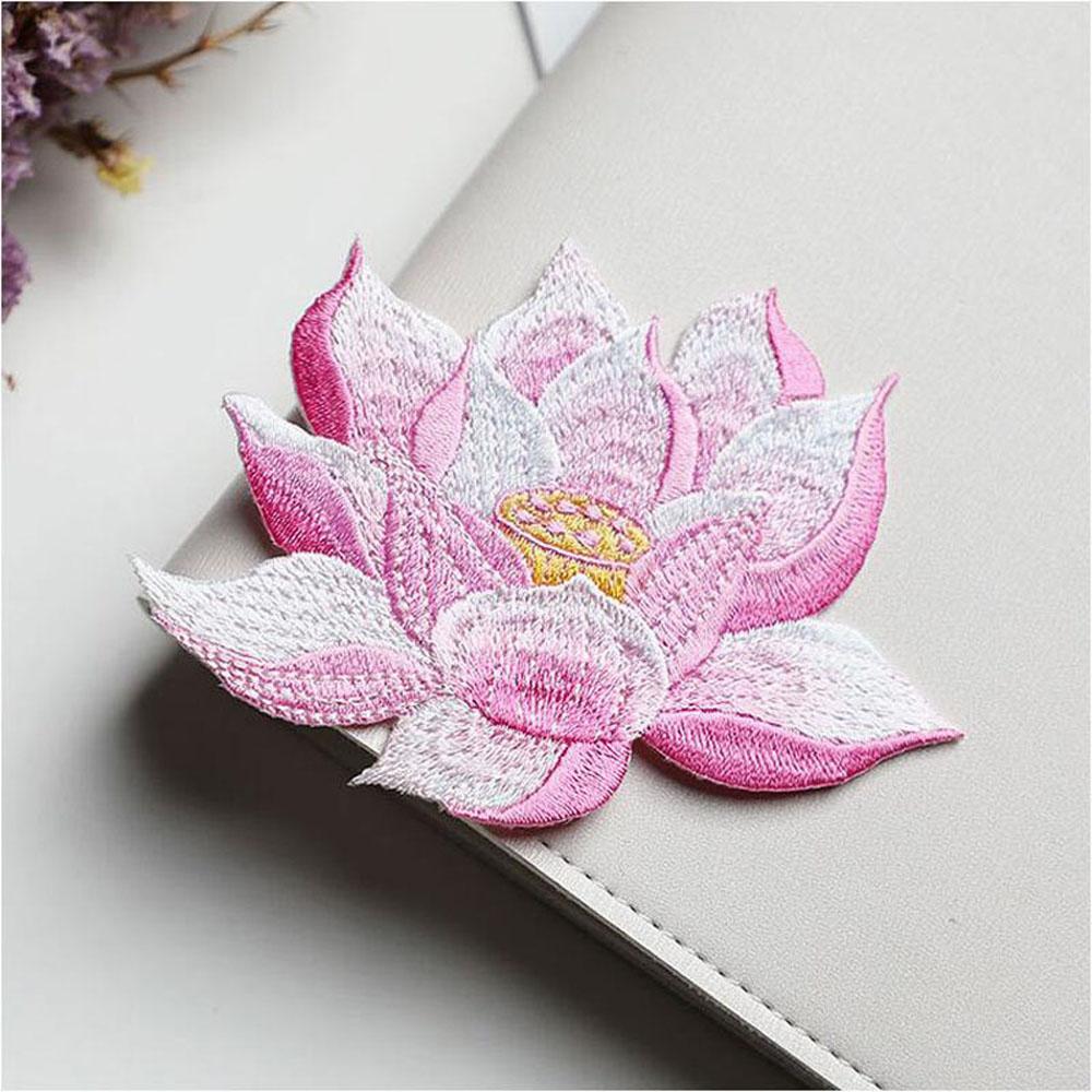 1 Stück Rosa Blaue Lotusblumen Gestickte Aufnäher Applikation Kleidungspatch Dekoration