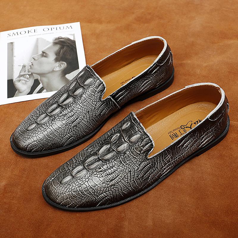 Fashion2024 Men Loafers Shoes Driving Fashion Boat Footwear Man Brand Leather Moccasins Shoes Men Comfortable Drive Men's Casual Shoes