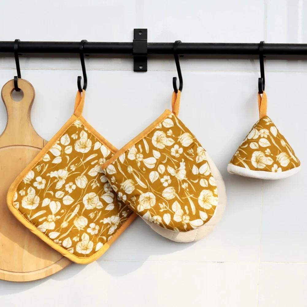 Home Use Heat Resistant Oven Mitts Cotton and Linen Microwave Safe Kitchen Gloves for Air Fryer Cooking Tasks