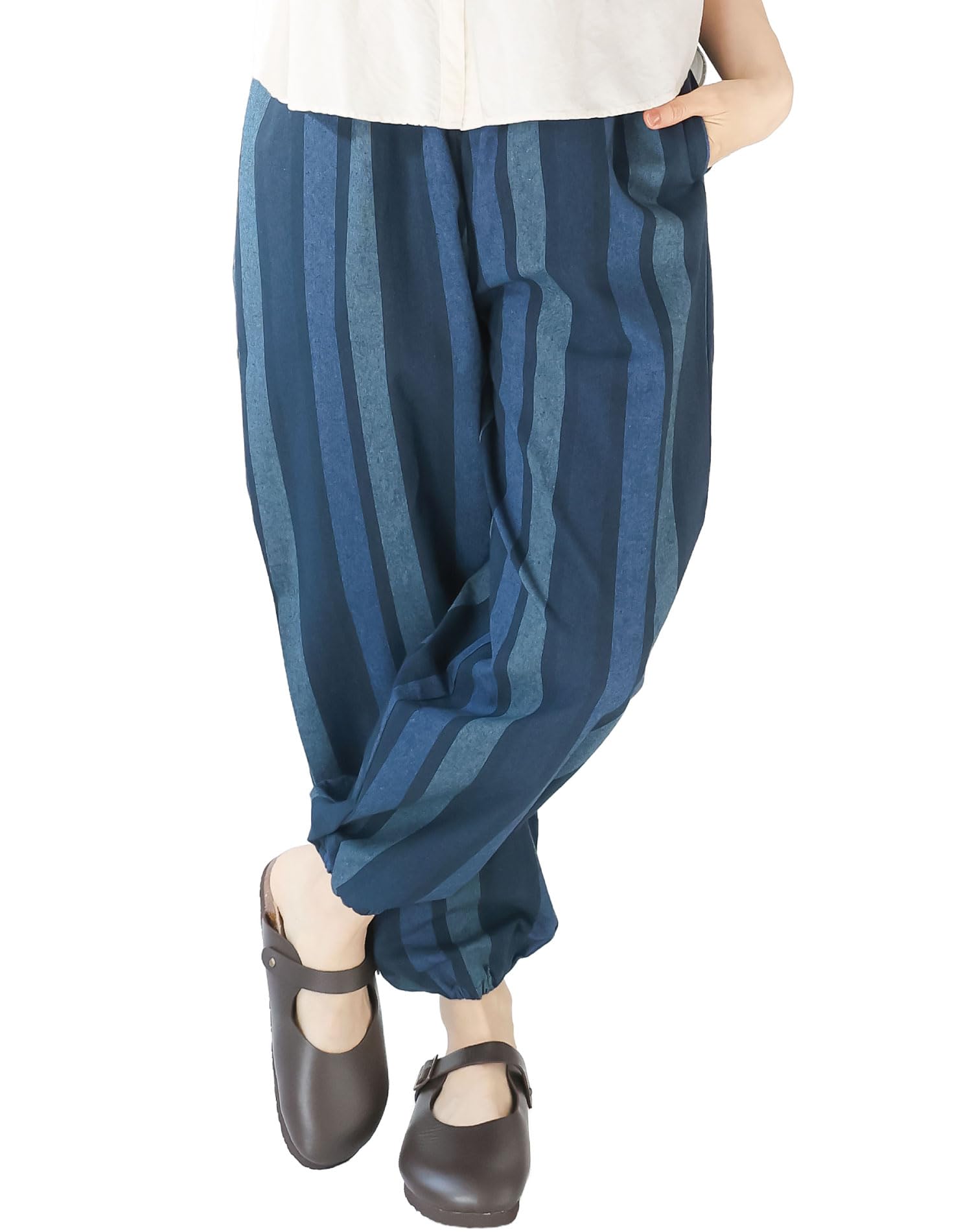 

[ON NISHIKI] Women s Monpe (traditional Japanese work pants), 100% Cotton, Spring/Autumn, Workwear, Loungewear, Relaxing Wear, Sizes M/L/LL [1: Navy x