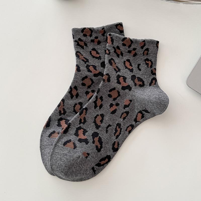 Meias Femininas de Meia Panturrilha com Estampa de Leopardo: Meias Trendy, Versáteis, com Babado de Boca Larga, Sem Ossos, Acima do Joelho para Outono e Inverno.