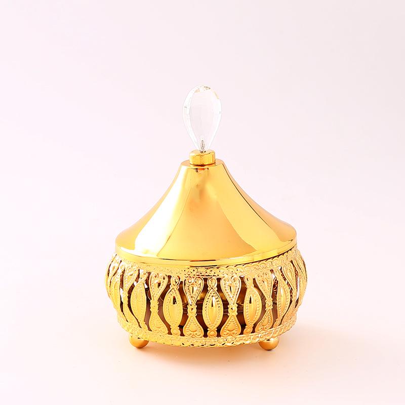 2021 Creative Metal Ornament: Iron Art Incense Burner & Candle Holder for Indoor Use